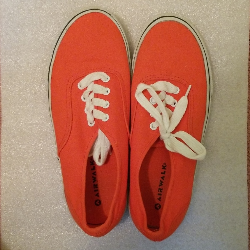 Air walk shoes